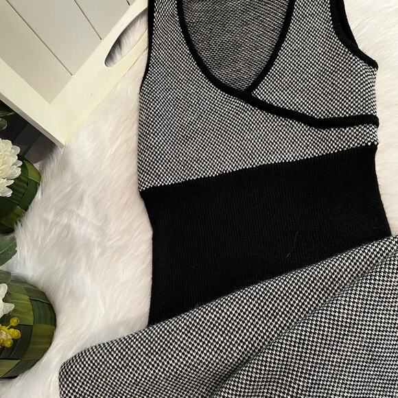 NEW Moda Merino Wool Houndstooth Plaid Classic Tailored Midi Sweater Dress S… - Picture 10 of 16